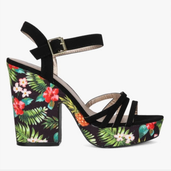 Qupid Shoes - Tropical Platform Sandals